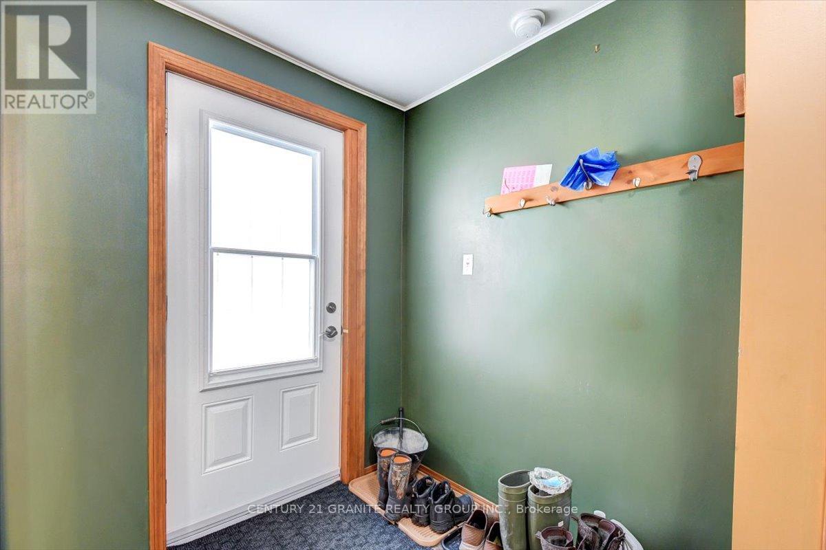 237 CLARK LAKE ROAD — photo 22