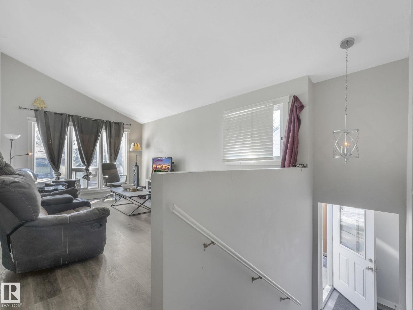 9714 151 ST NW, Edmonton