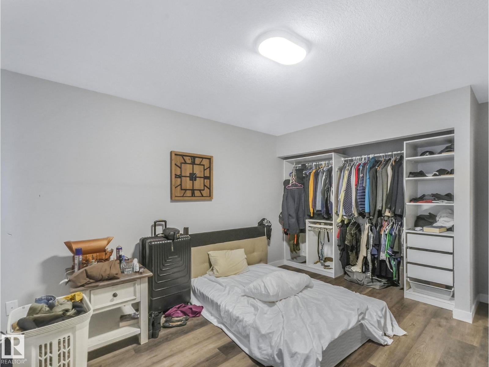 9714 151 ST NW, Edmonton