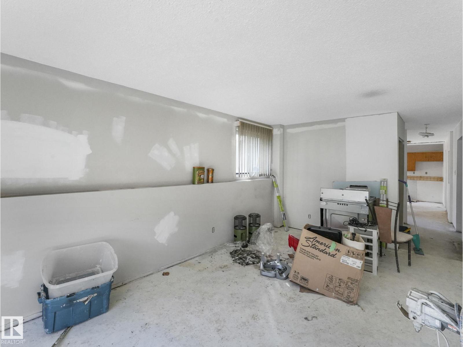 9714 151 ST NW, Edmonton