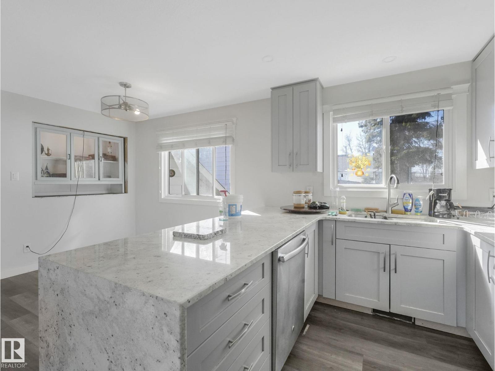 9714 151 ST NW, Edmonton