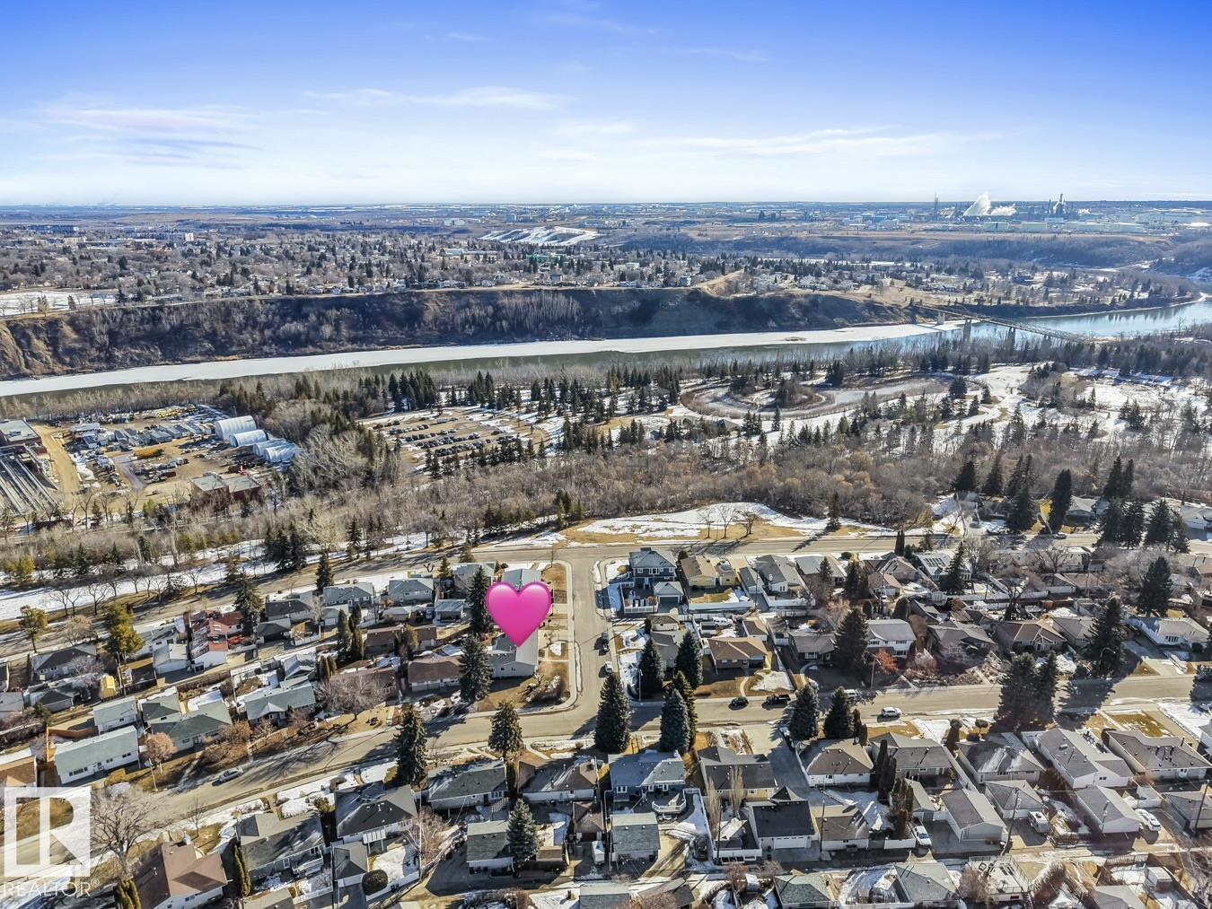 4308 108 AV NW, Edmonton