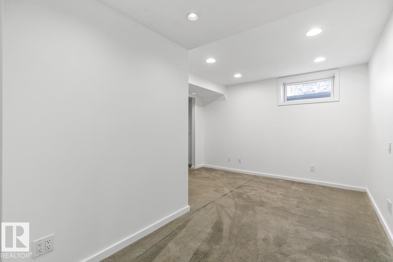 4308 108 AV NW, Edmonton