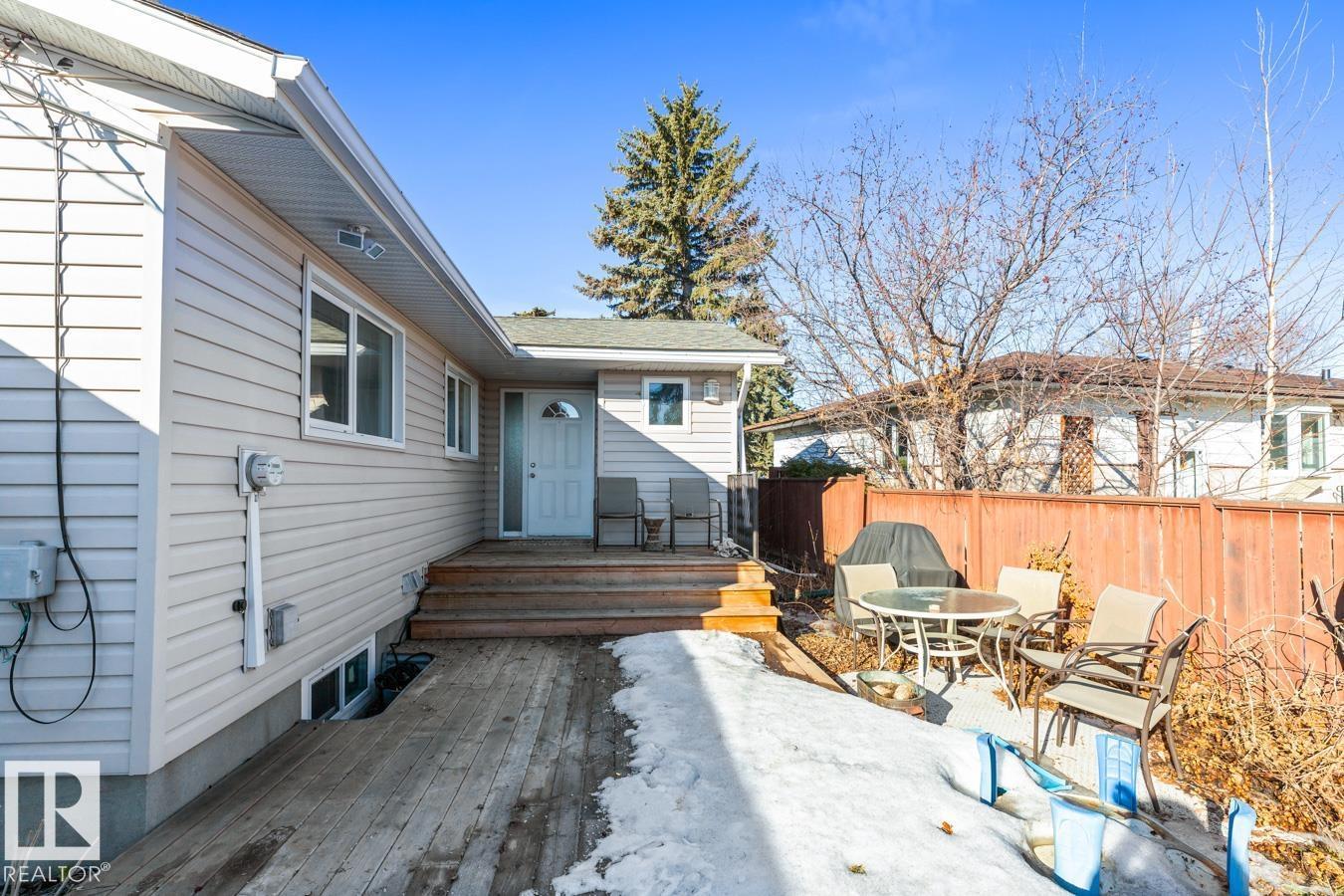 4308 108 AV NW, Edmonton