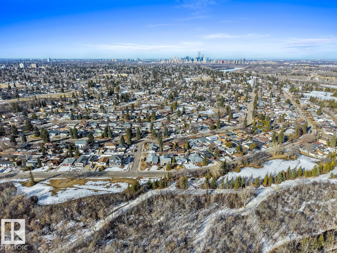 4308 108 AV NW, Edmonton