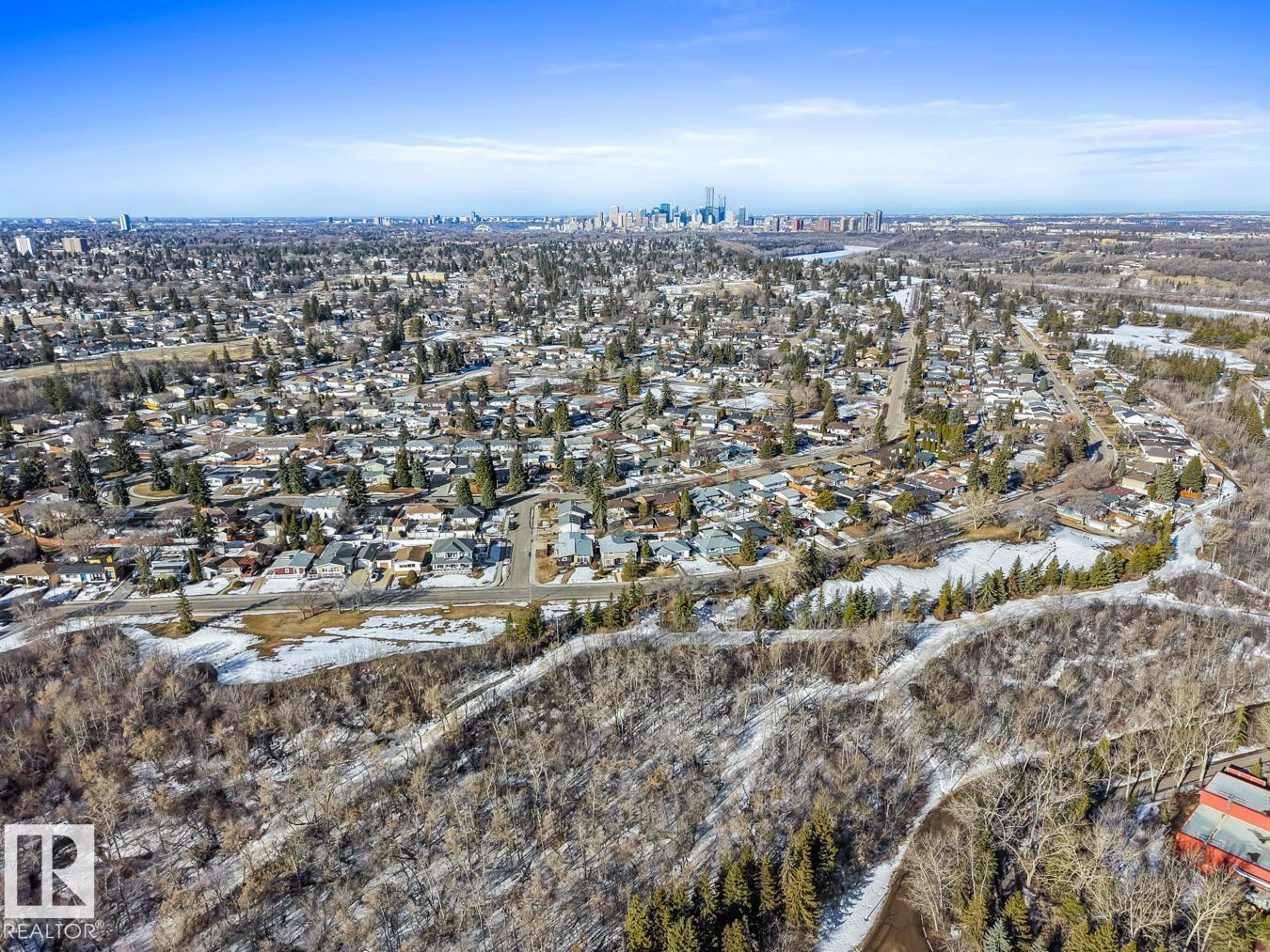 4308 108 AV NW, Edmonton