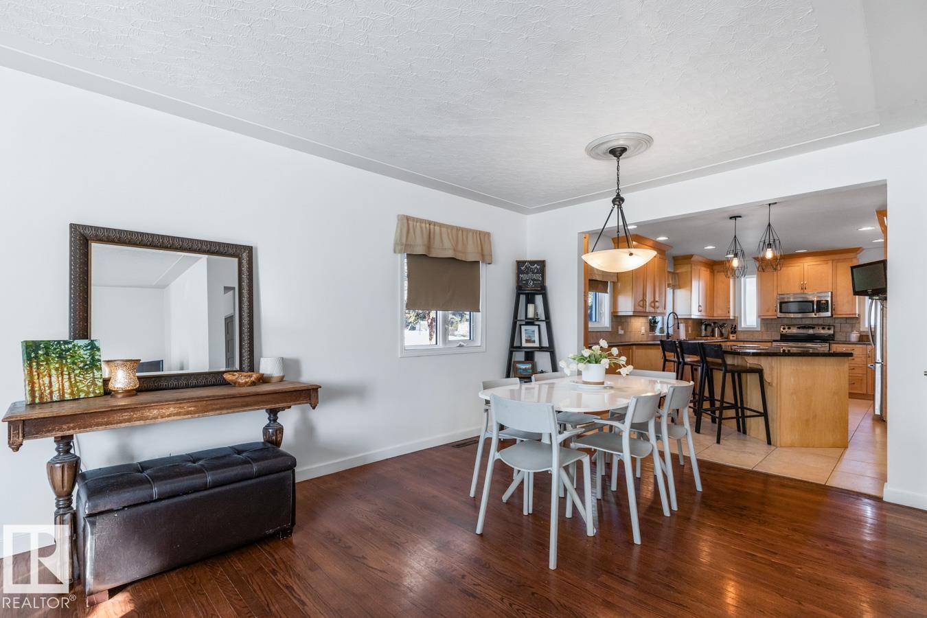 4308 108 AV NW, Edmonton