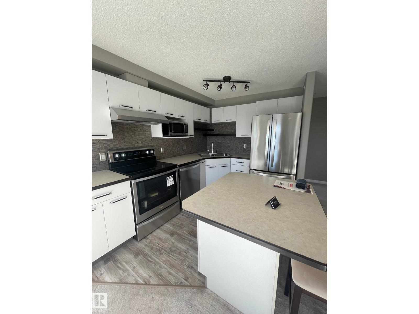 #509 11325 83 ST NW, Edmonton