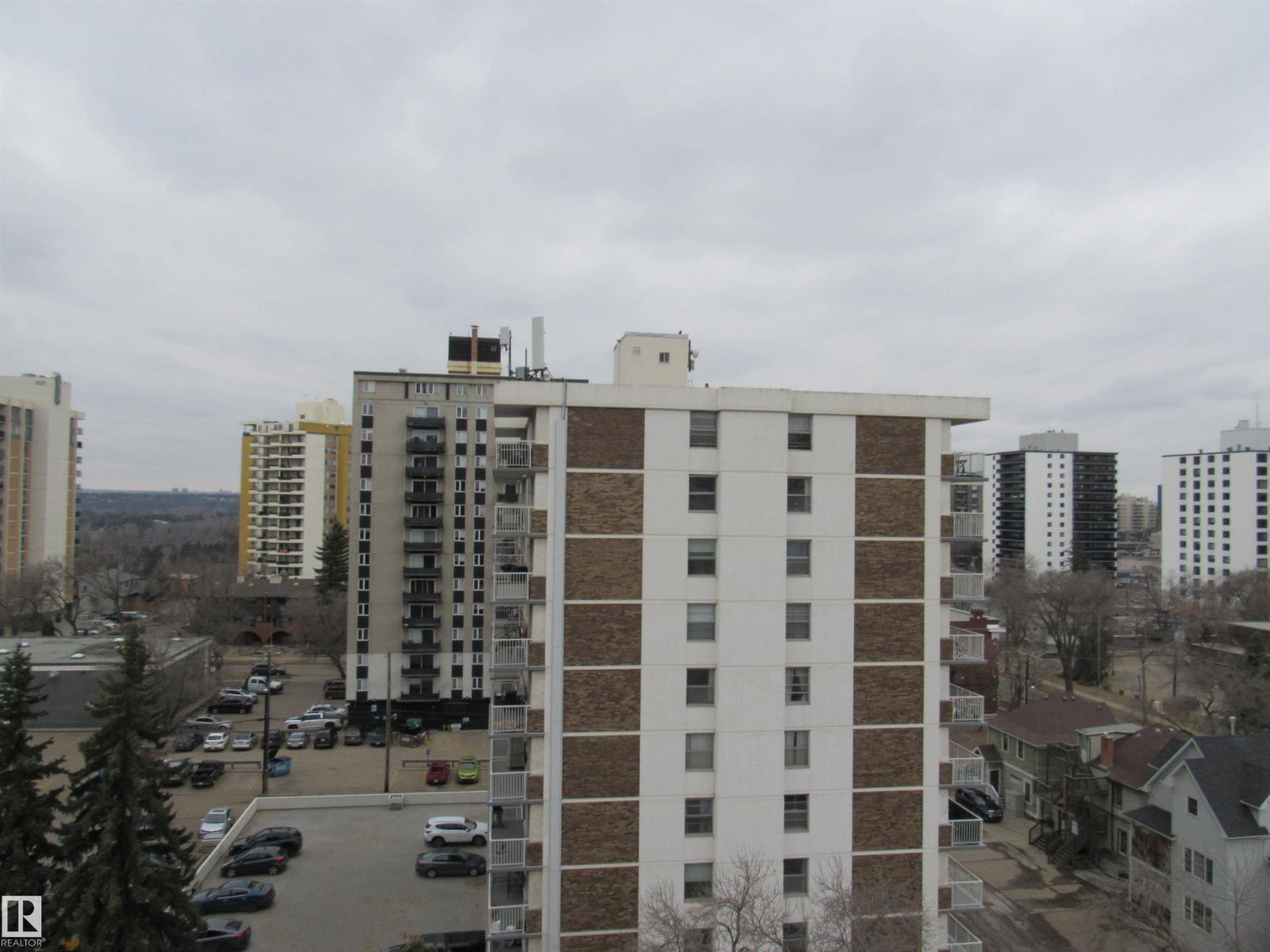 #1002 9929 113 ST NW, Edmonton