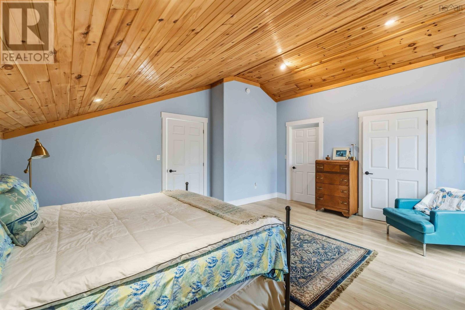 Property 4 of 46 of 6 Massachusetts Road