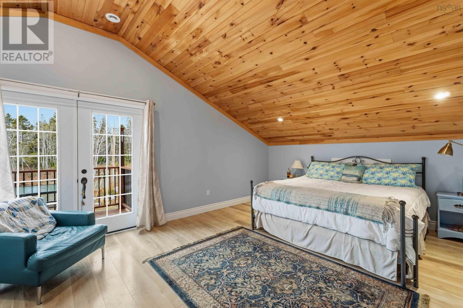 Property 45 of 46 of 6 Massachusetts Road