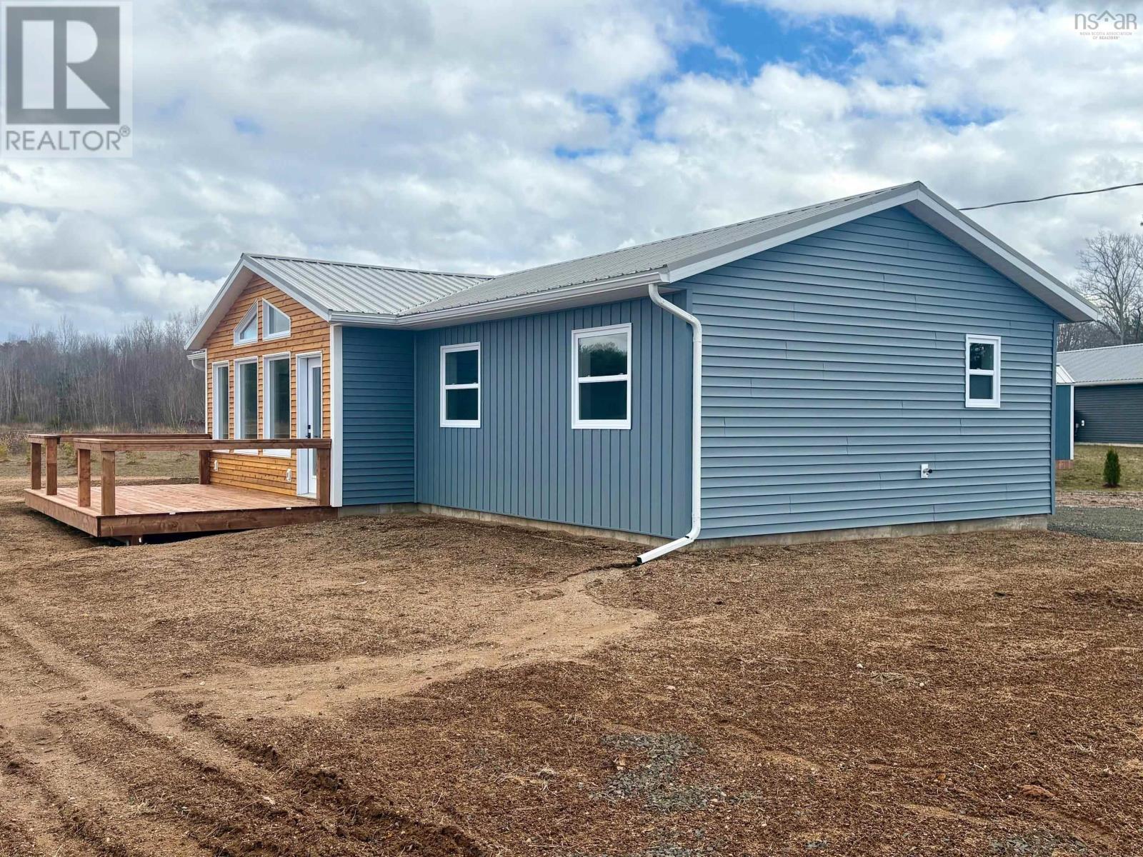 Property 27 of 32 of 668 Whitman Road, Ward/Whitman