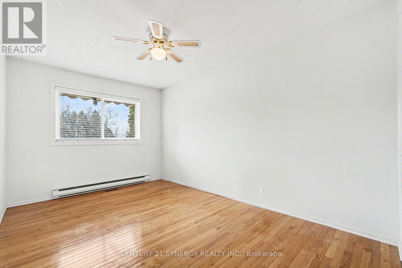 220 HIGHFIELD CRESCENT - 30