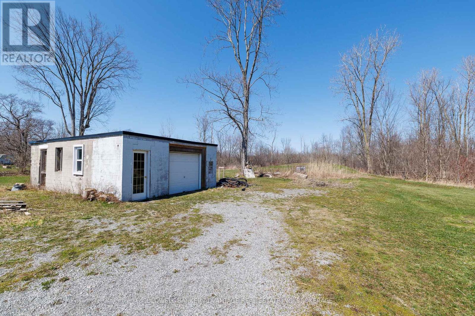 2592 3 HIGHWAY - 44