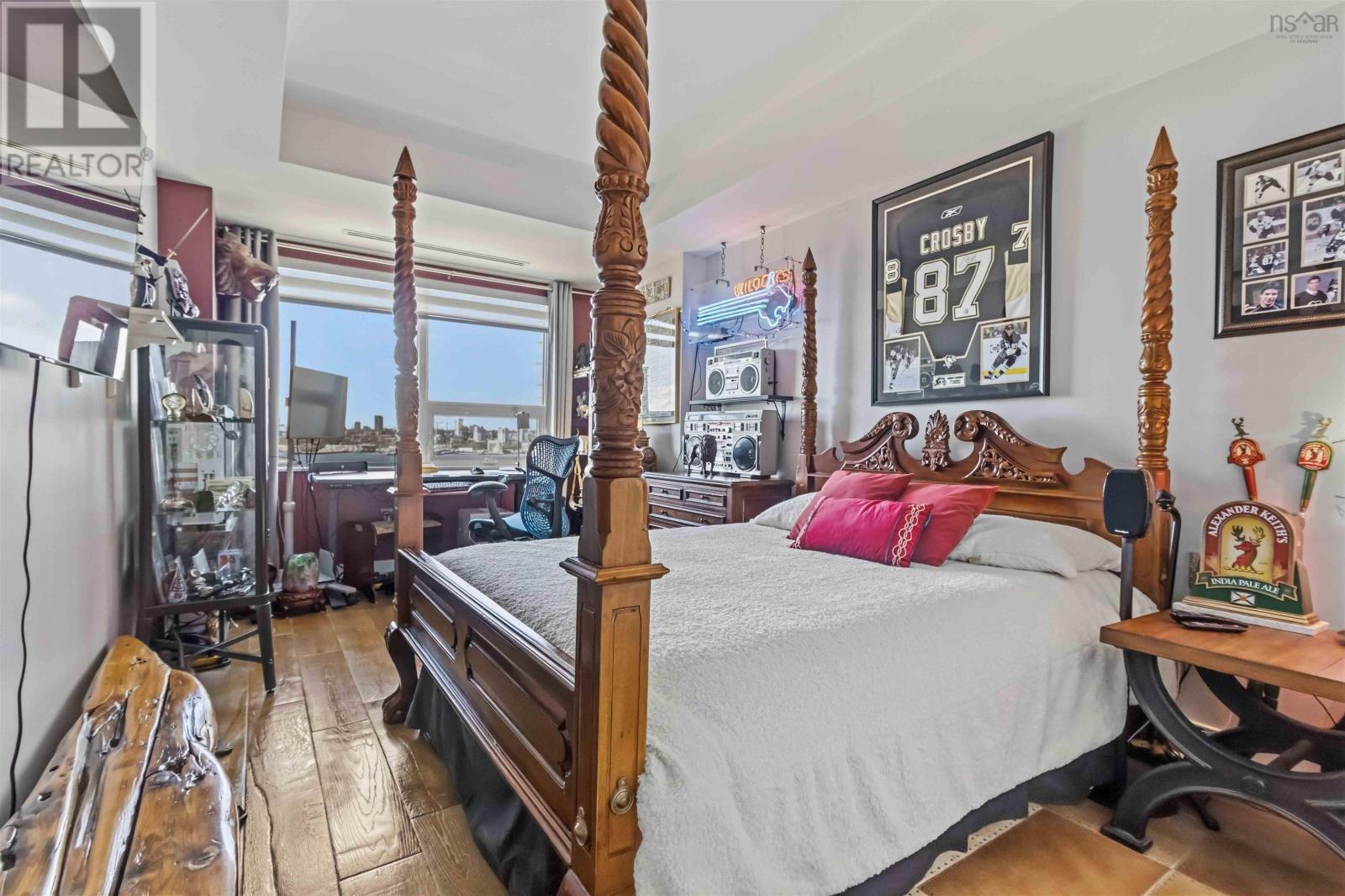 Property 30 of 49 of 904 31 Kings Wharf Place