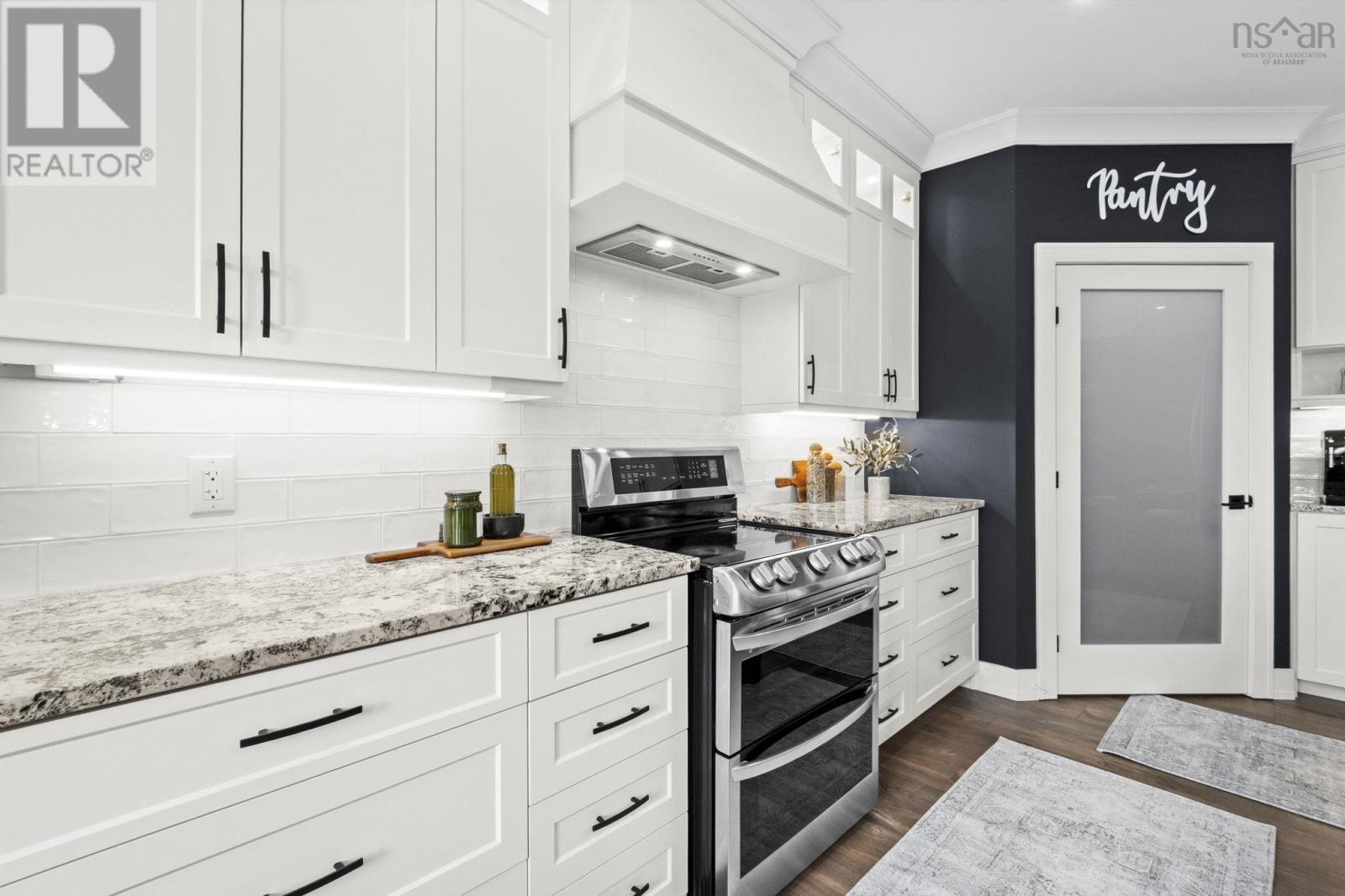 Property 32 of 49 of 237 Magenta Drive