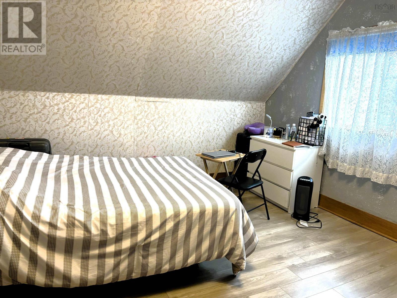 Property 20 of 37 of 49 Chapel Street