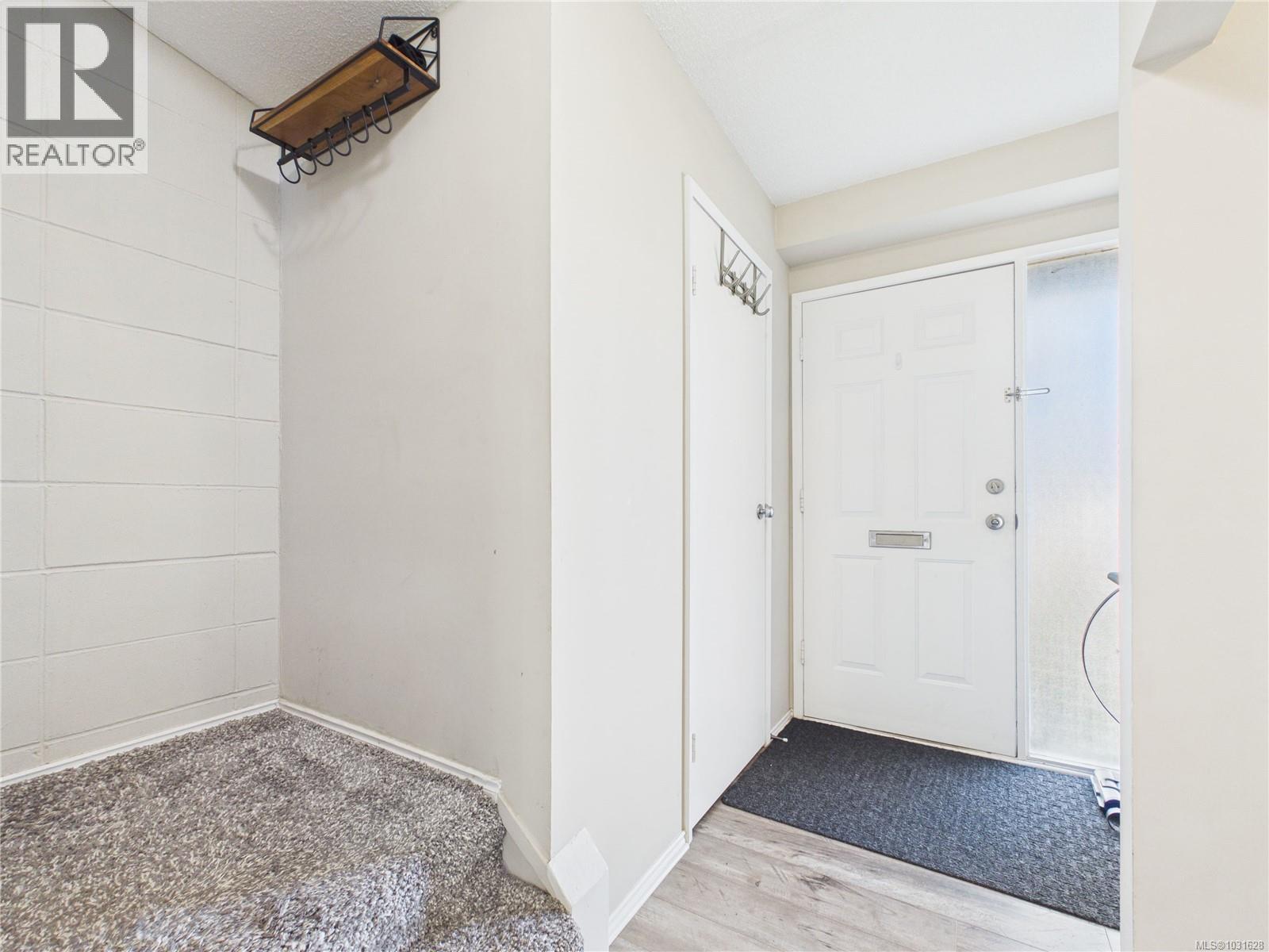 #48 4110 Kendall Ave - 7