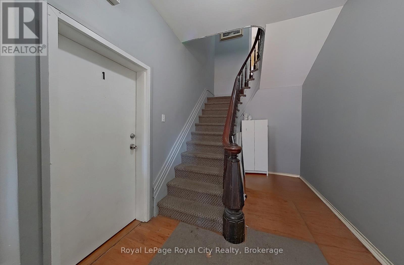 103 PATRICK STREET E - 13