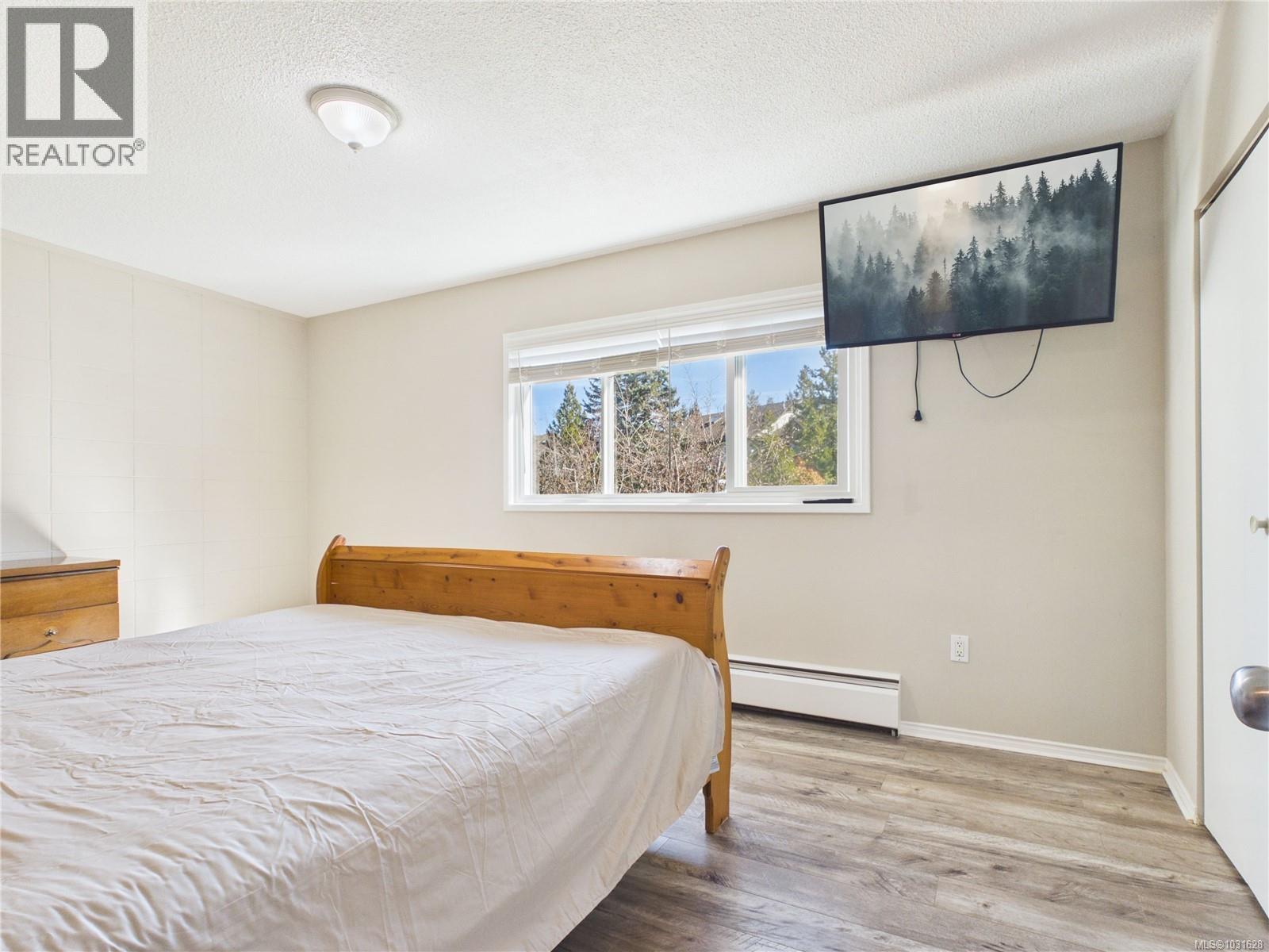 #48 4110 Kendall Ave - 28