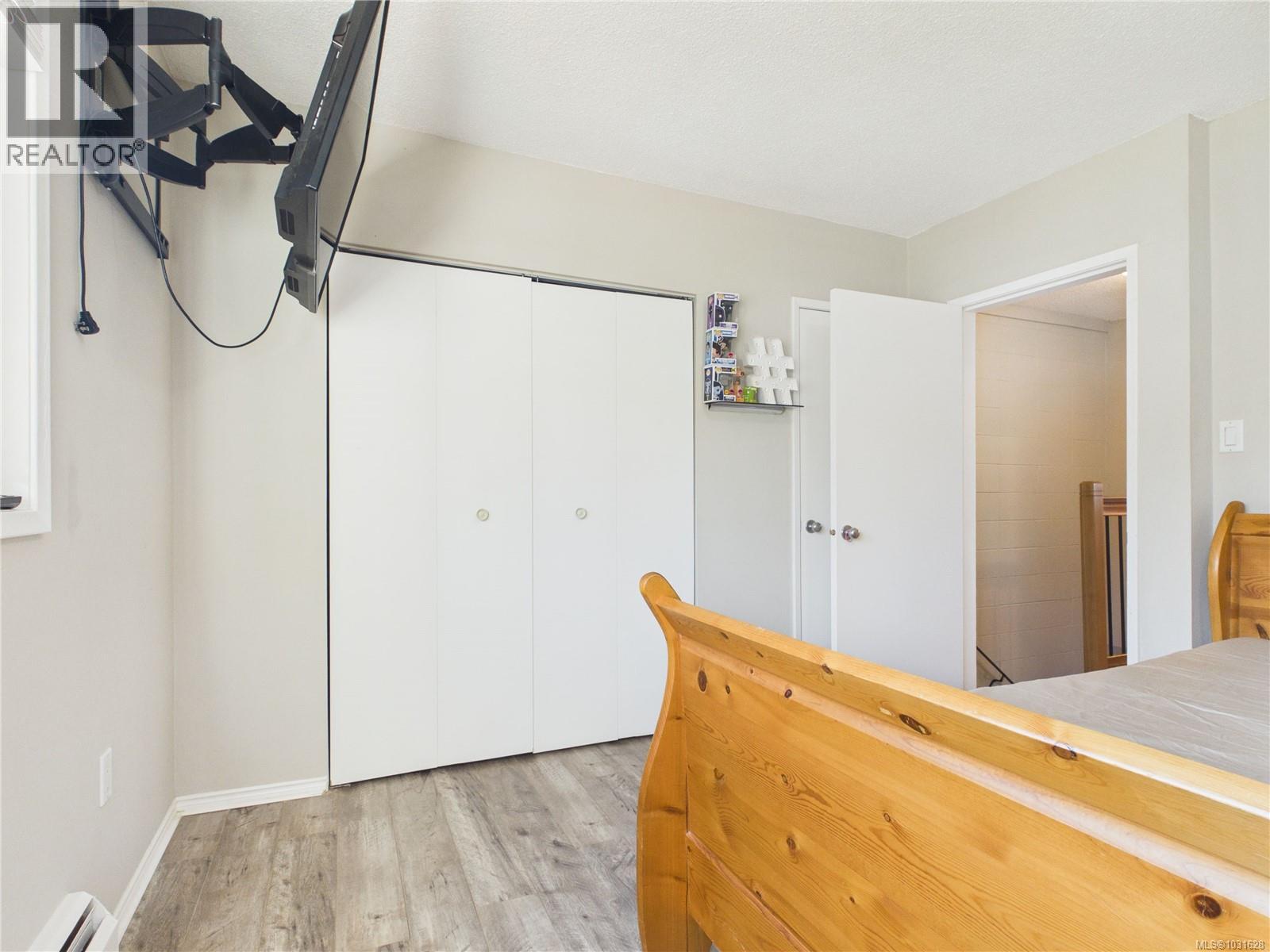 #48 4110 Kendall Ave - 30