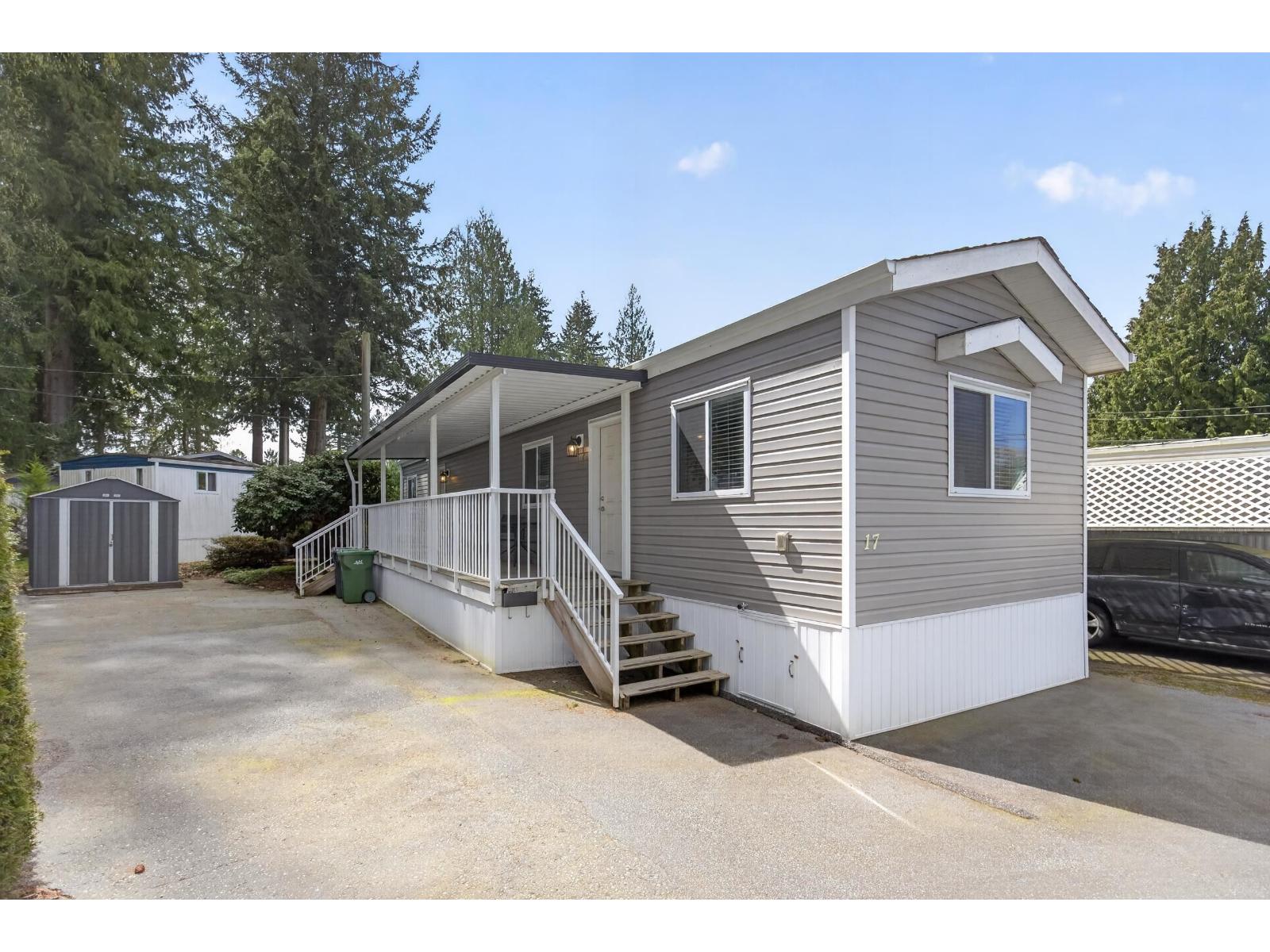 17 24330 FRASER HIGHWAY