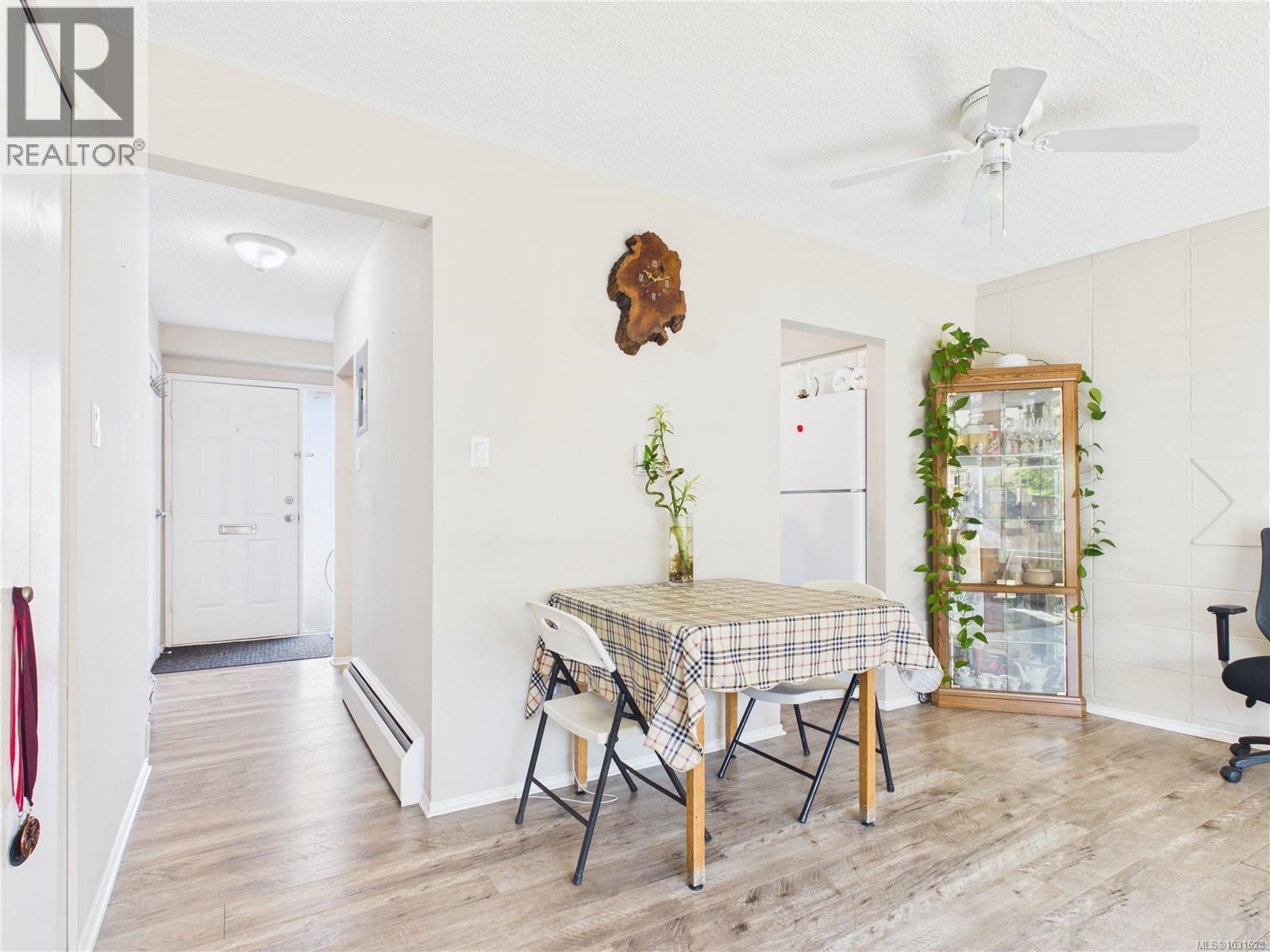 #48 4110 Kendall Ave - 15