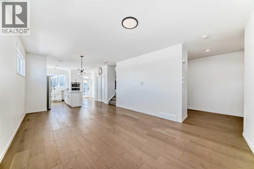 
          120 Seton Villas Southeast
            <br/>
            <span>Calgary</span>
            , 
            <span>AB</span>
             <span>T3M3L9</span>
        