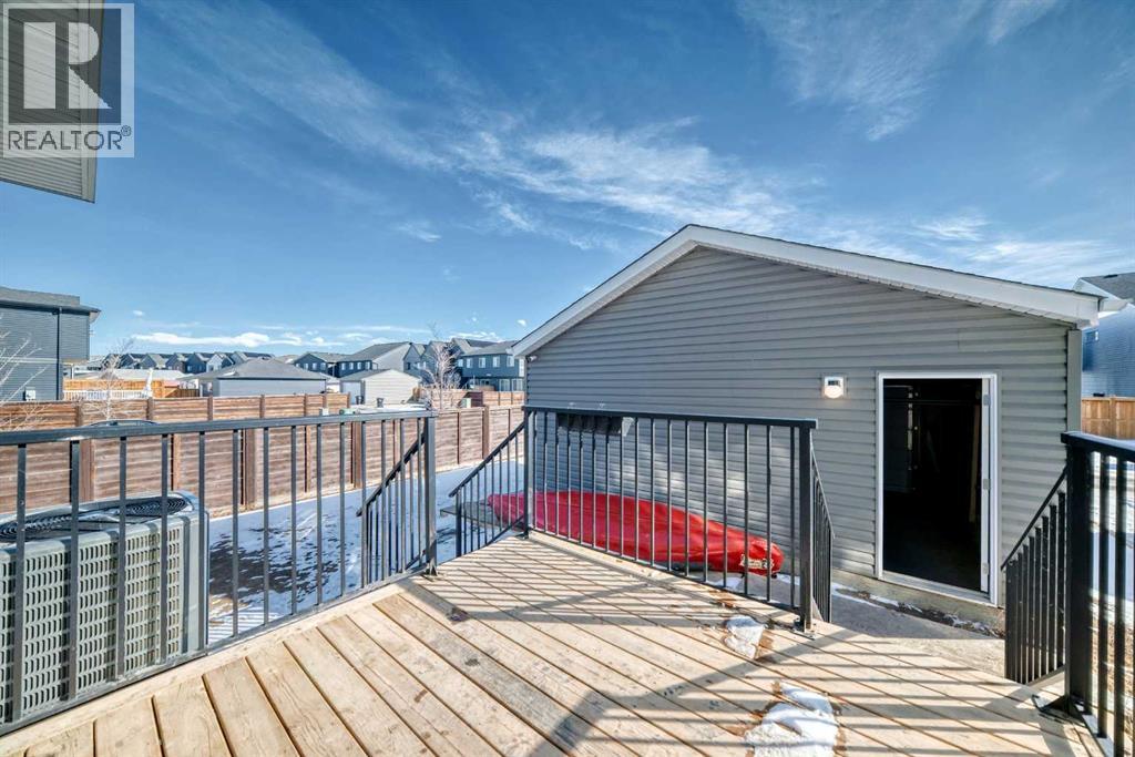 
          120 Seton Villas Southeast
            <br/>
            <span>Calgary</span>
            , 
            <span>AB</span>
             <span>T3M3L9</span>
         - Photo 46