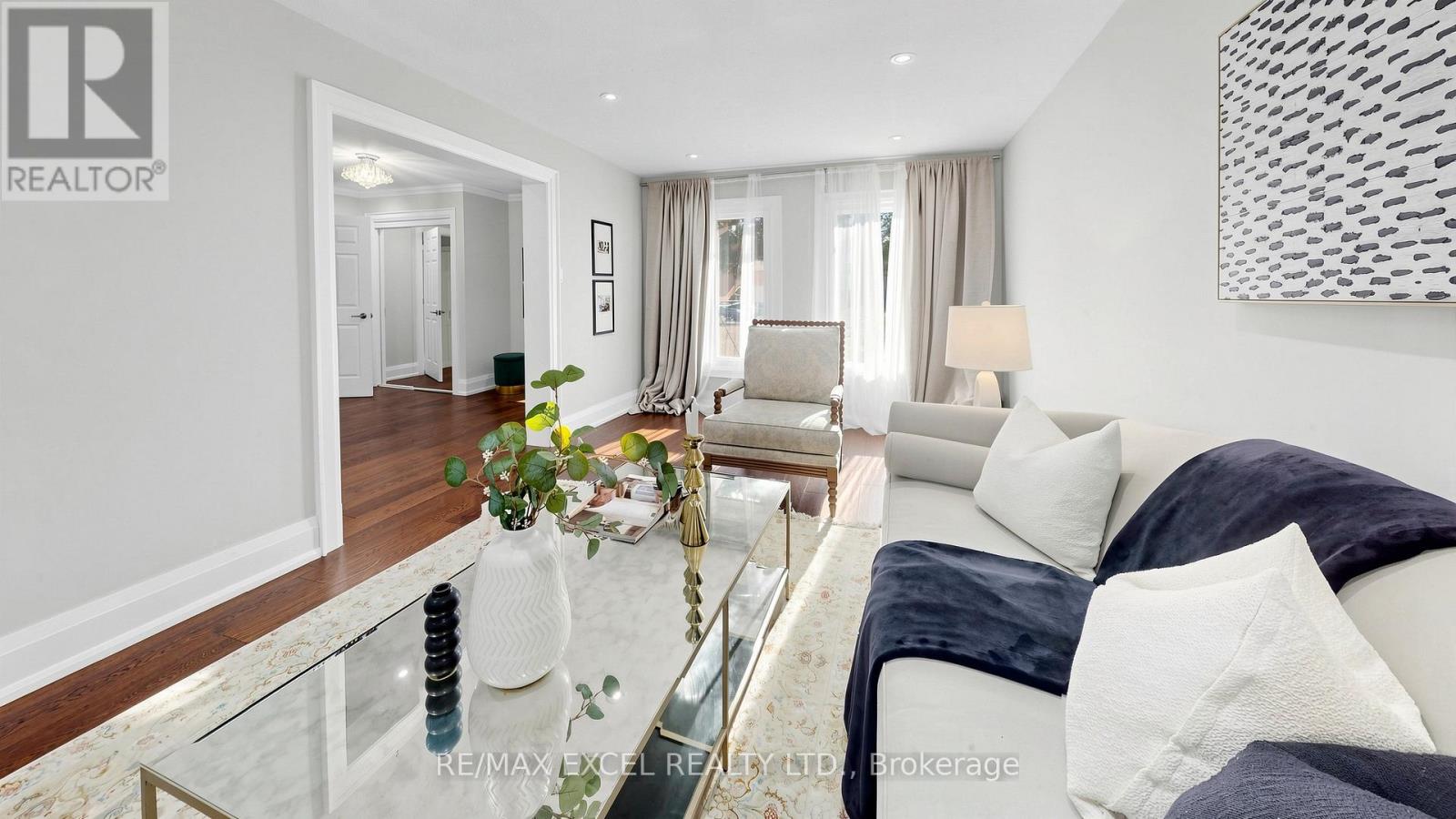 43 PICCADILLY ROAD - 3