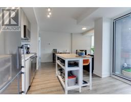419 - 185 Deerfield Road, Newmarket, ON L3Y0G7 Photo 22