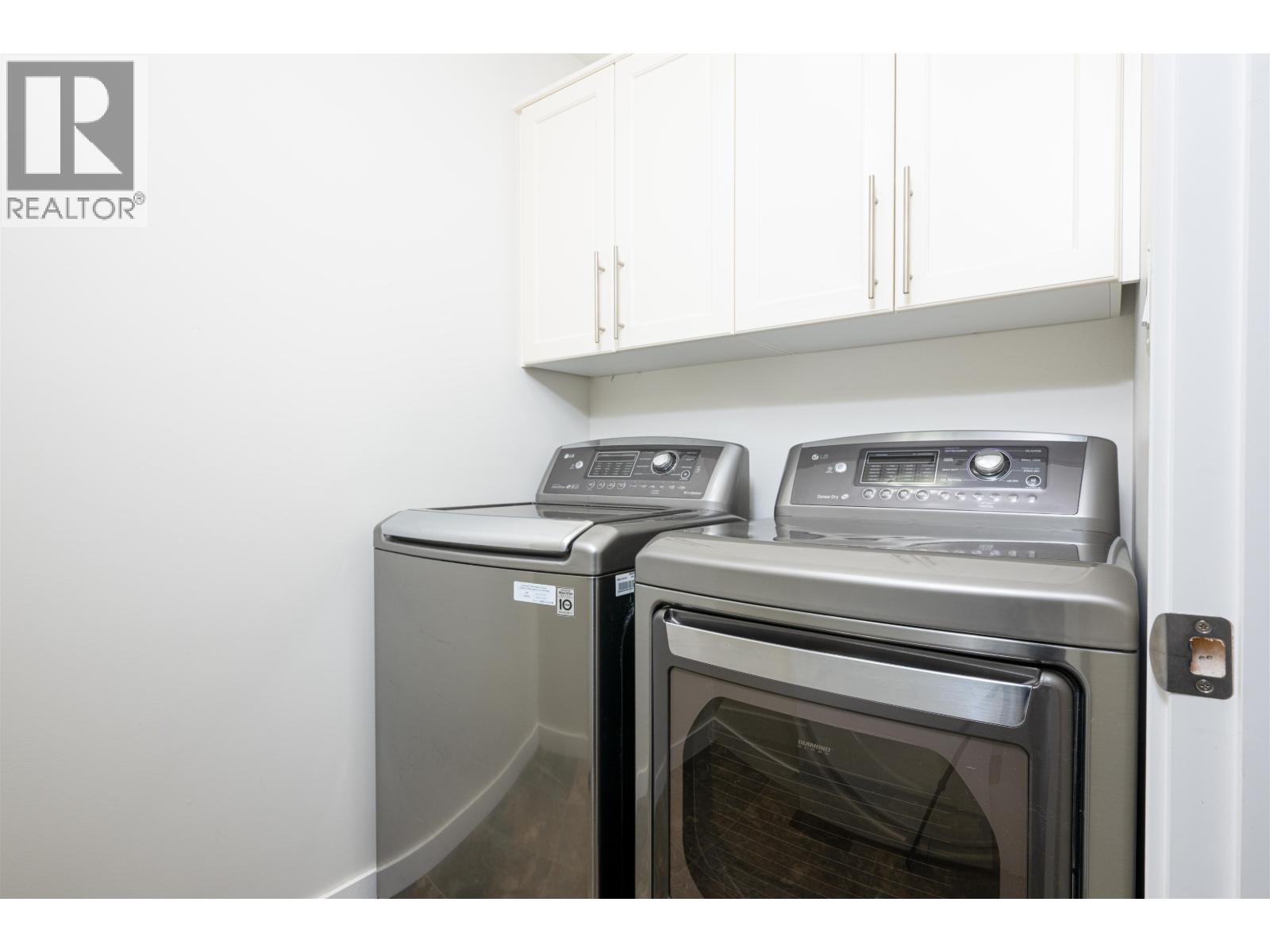 1740 5TH AVENUE - 18