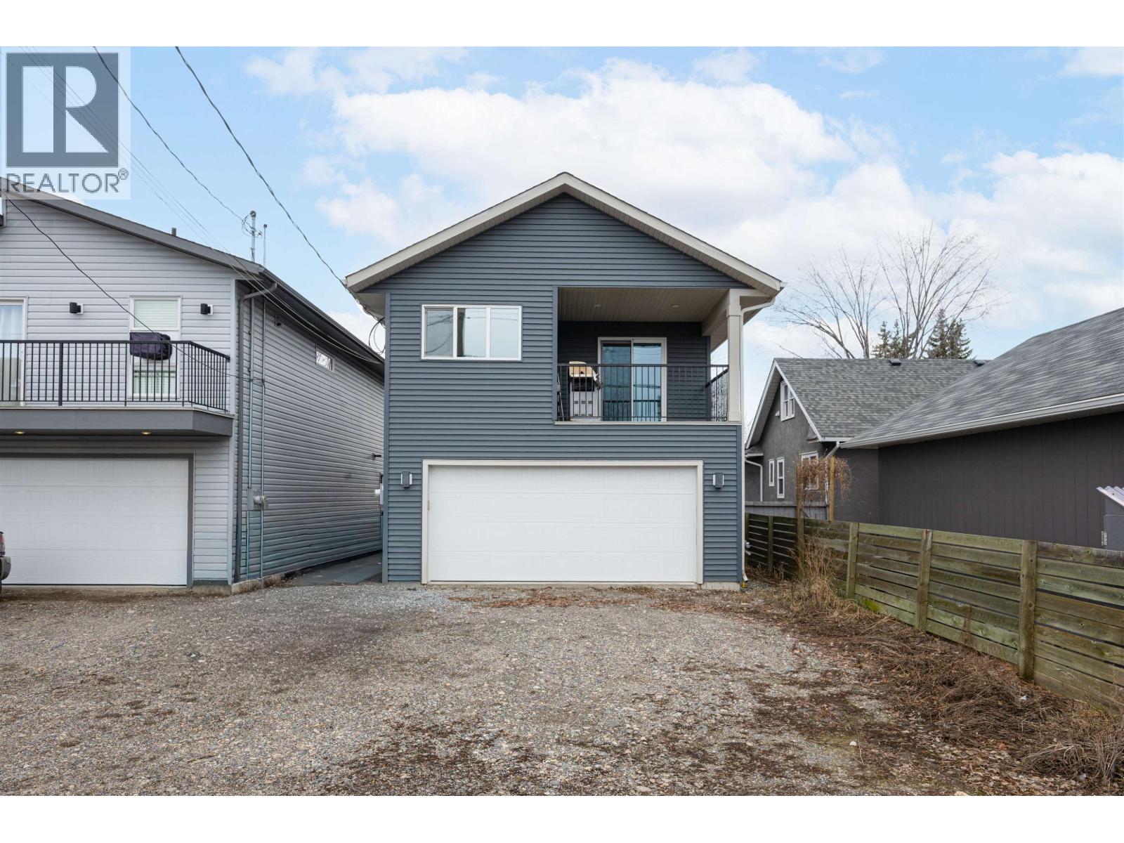 1740 5TH AVENUE - 33