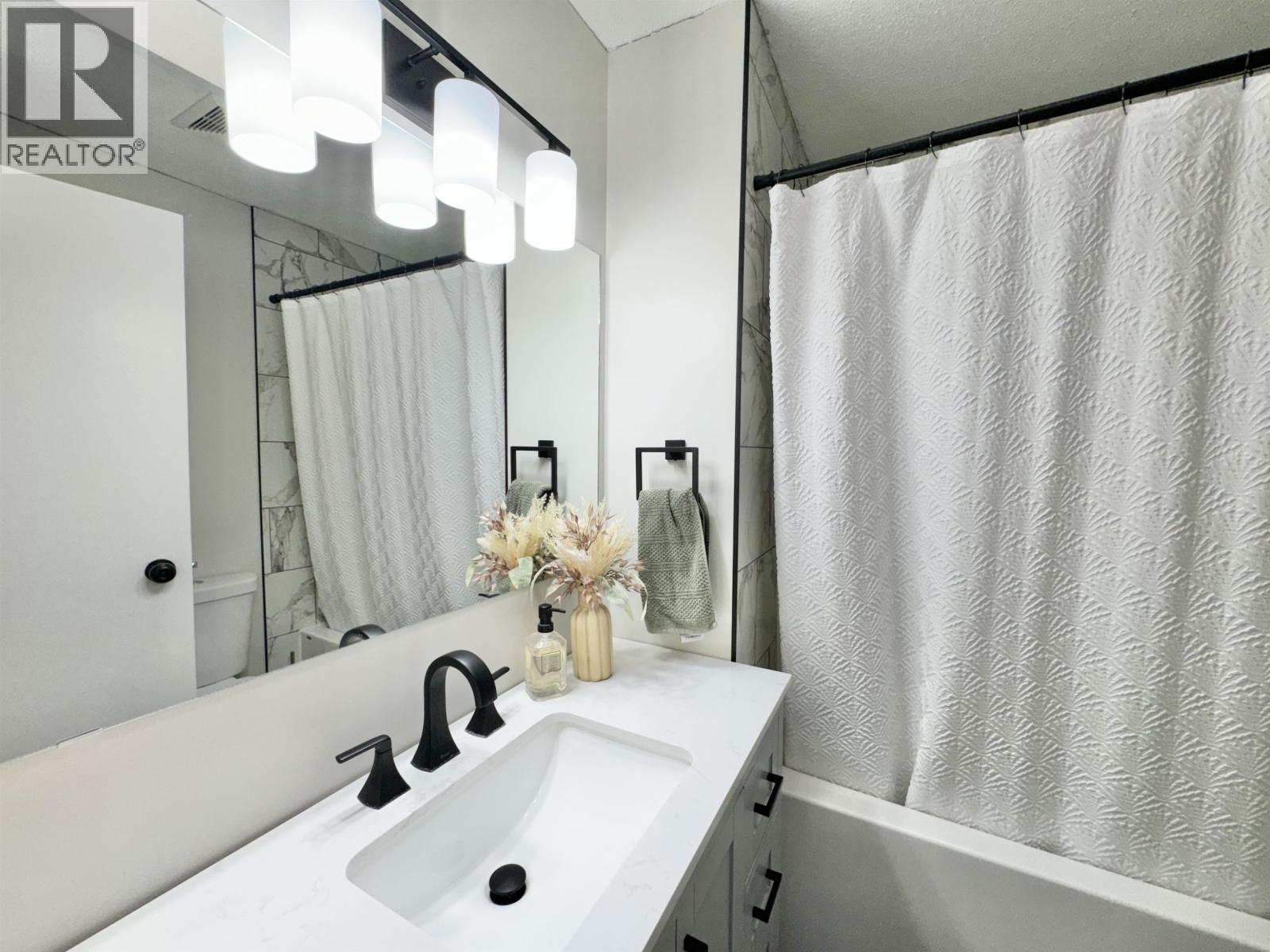 1175 PIGEON AVENUE - 17