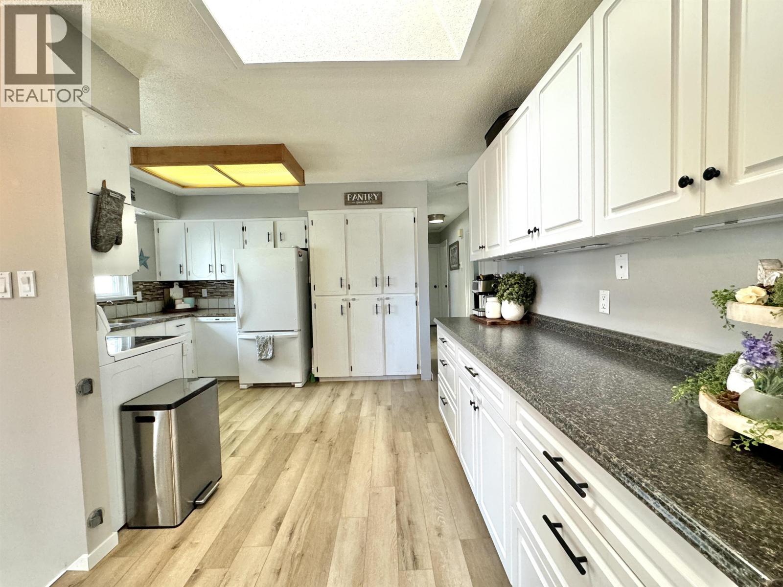 1175 PIGEON AVENUE - 7