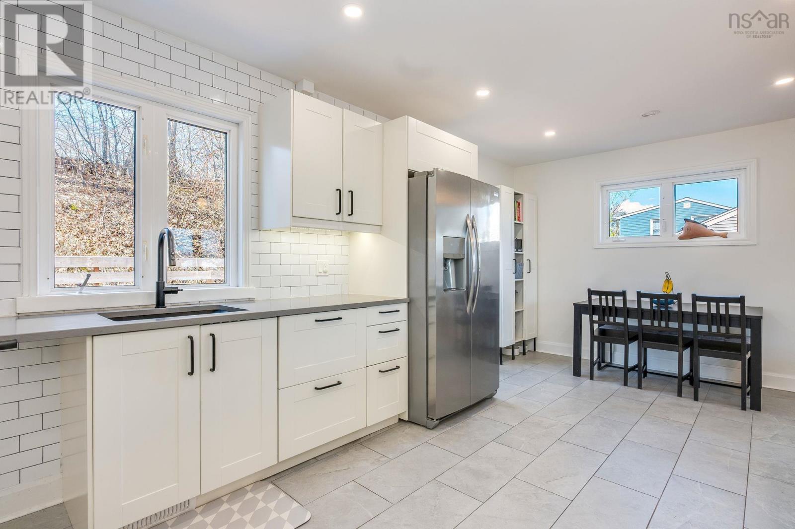 Property 36 of 49 of 3160 Veith Street