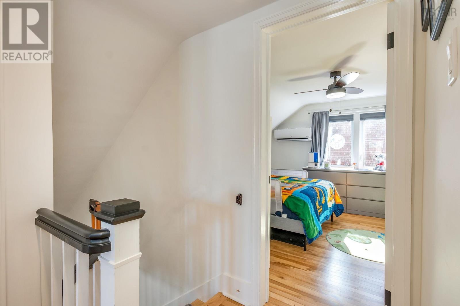 Property 39 of 49 of 3160 Veith Street