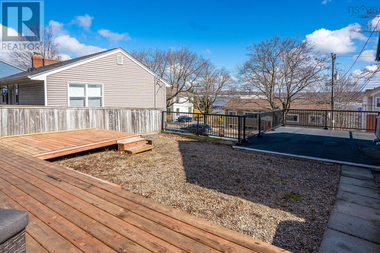 Property 28 of 49 of 3160 Veith Street