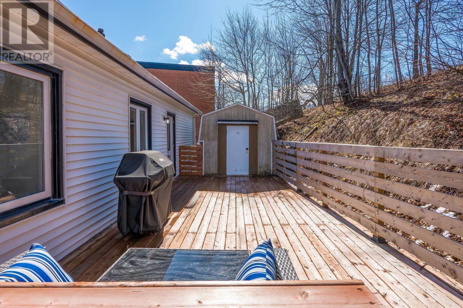 Property 2 of 49 of 3160 Veith Street