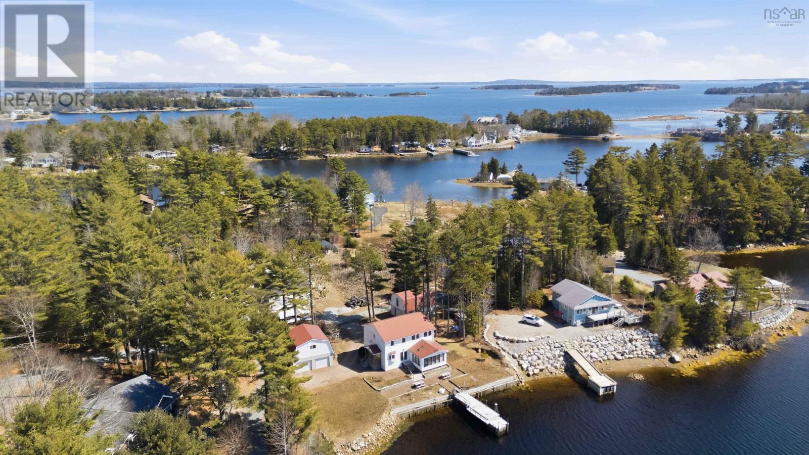 Property photo of 50 Narrows Basin Road