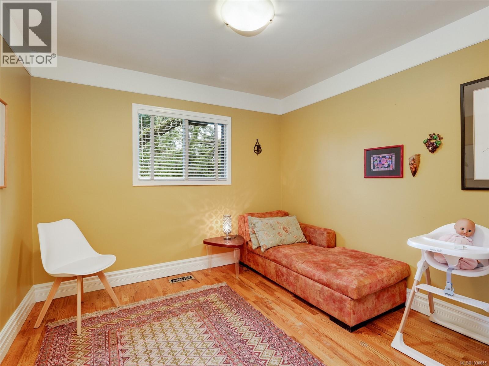  3930 Tudor Avenue, Saanich