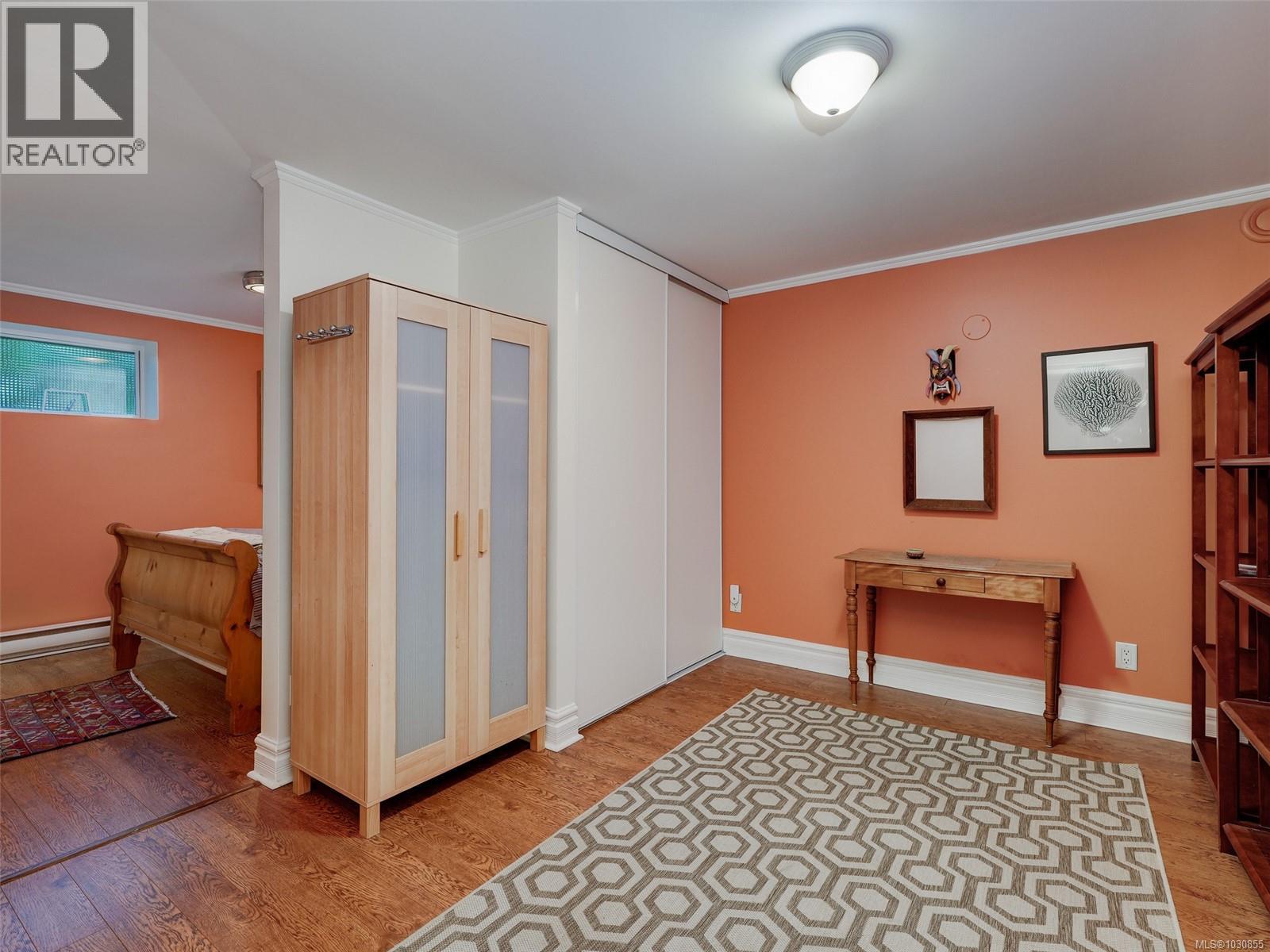  3930 Tudor Avenue, Saanich