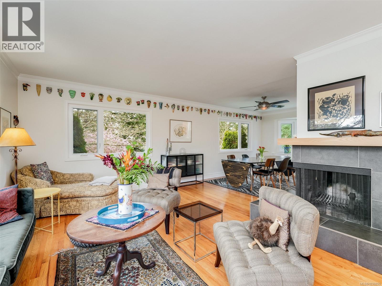  3930 Tudor Avenue, Saanich