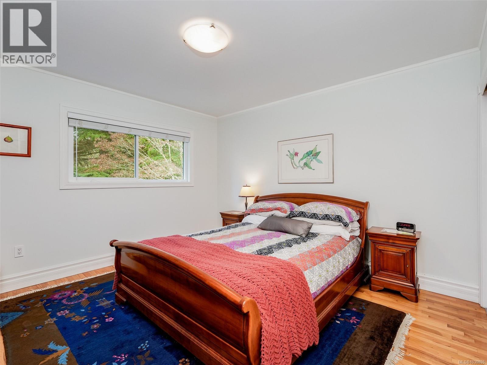  3930 Tudor Avenue, Saanich