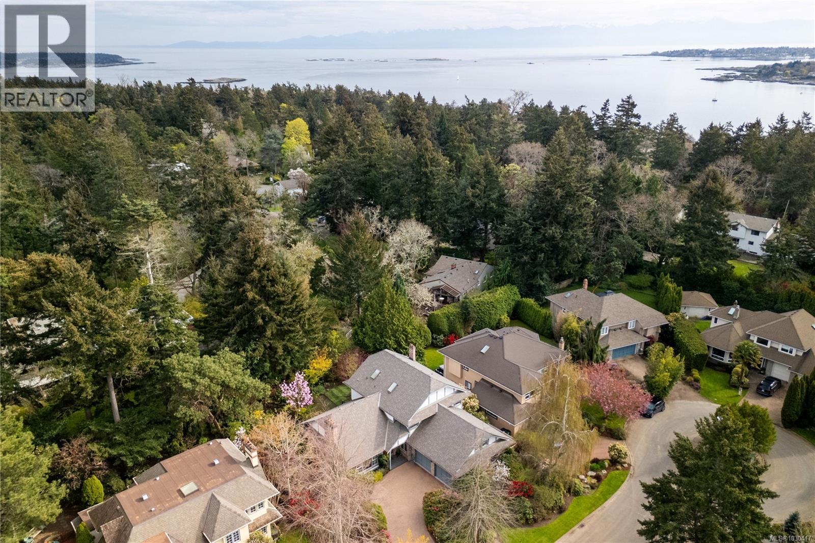 3913 GIBSON CRT - 50