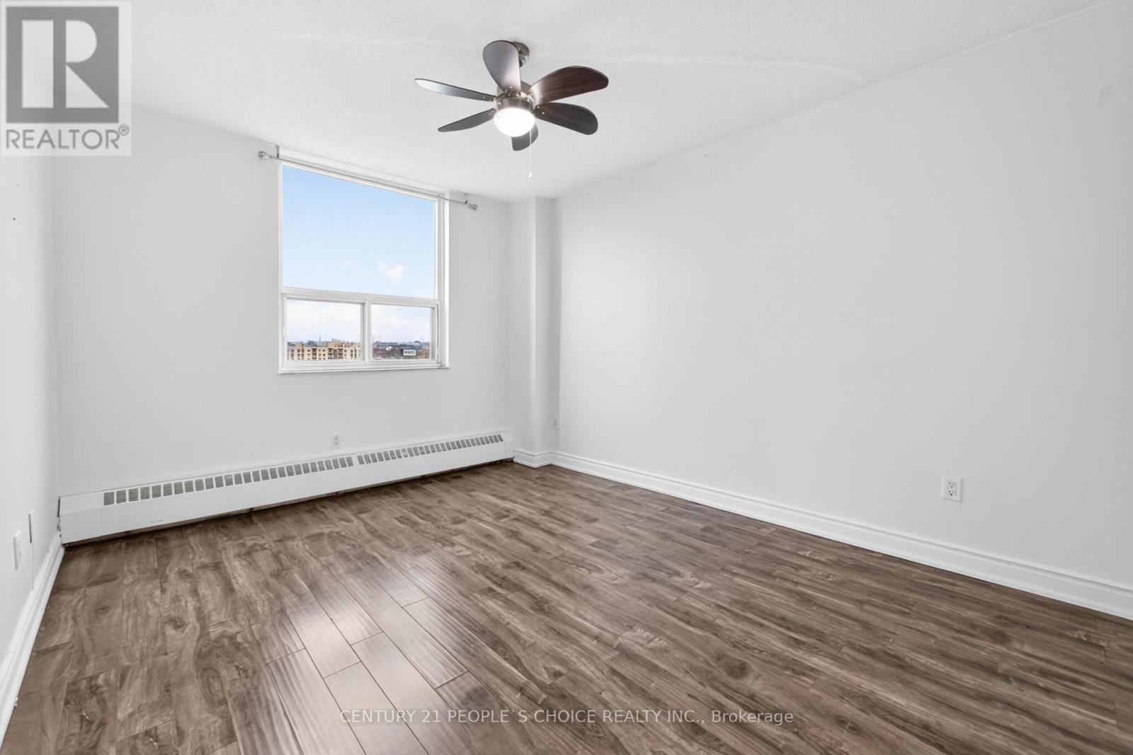 #902 3390 WESTON ROAD - 24