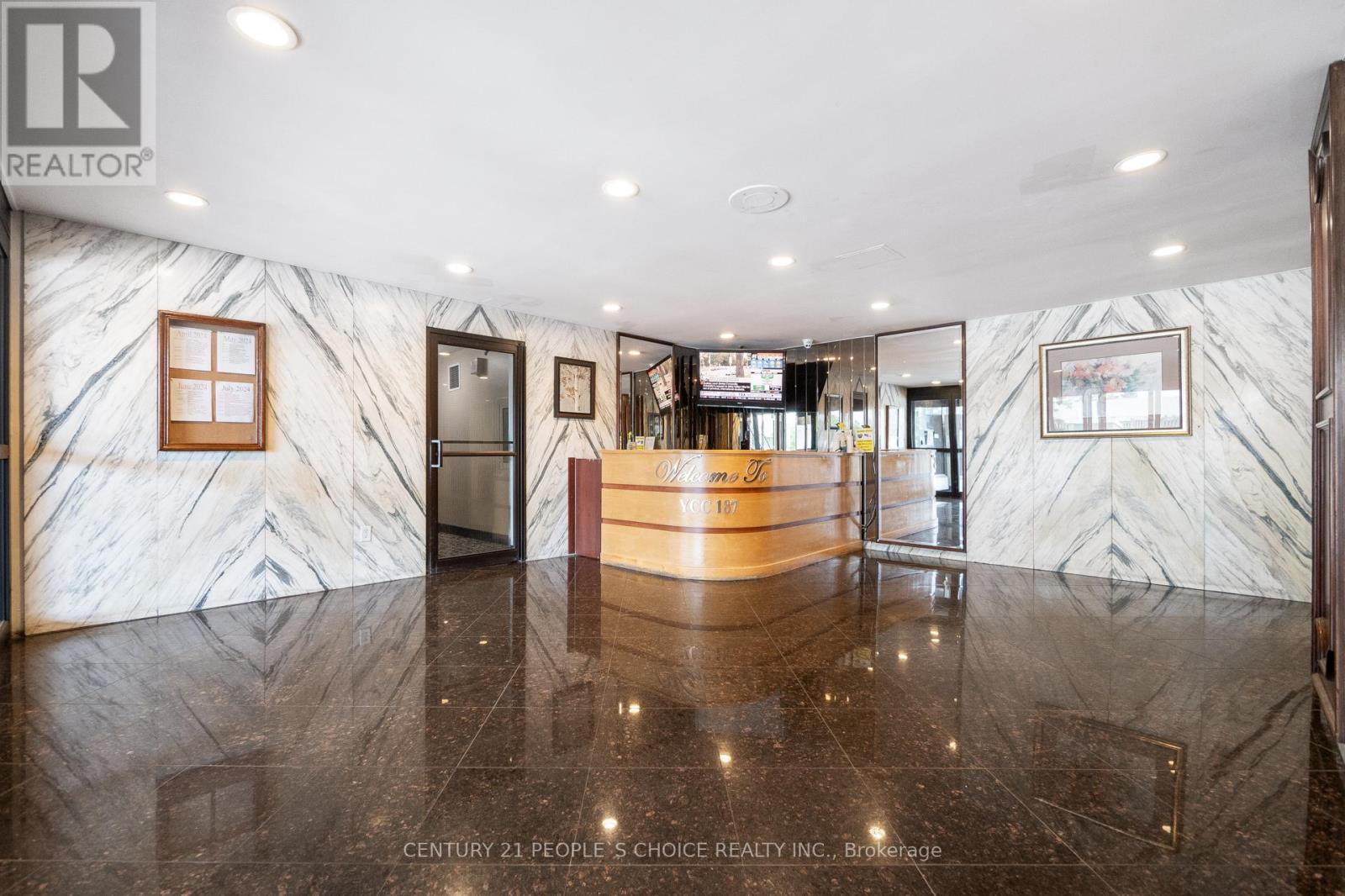 #902 3390 WESTON ROAD - 6