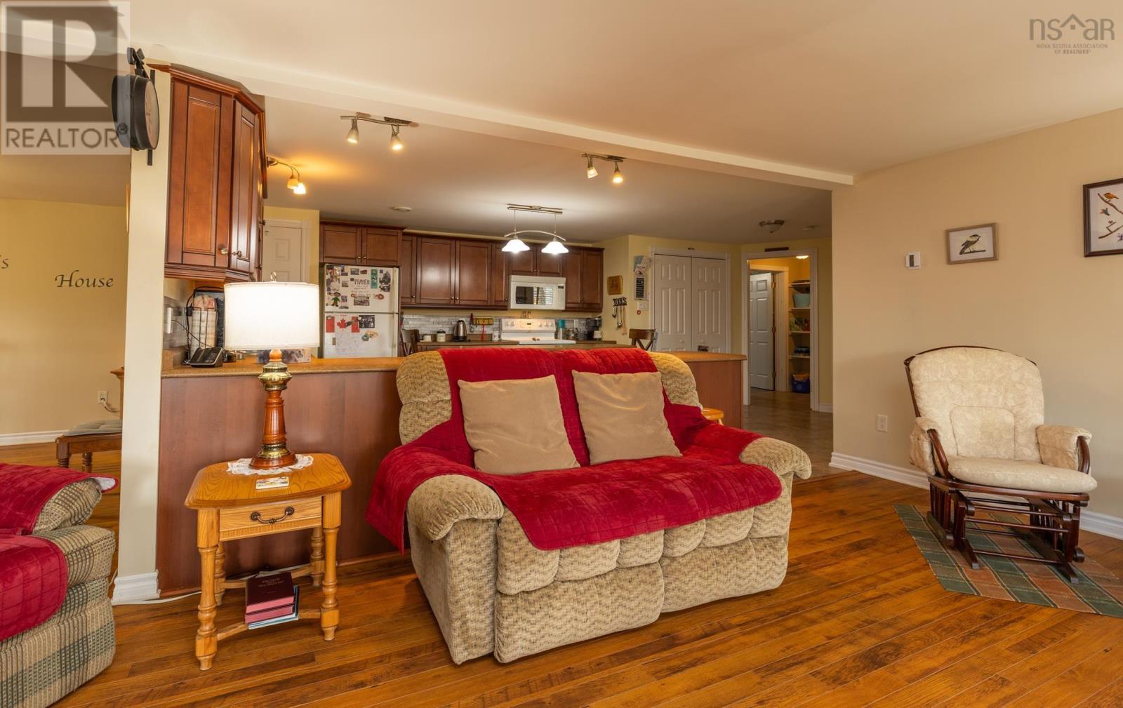 Property 14 of 45 of 2977 Highway 340