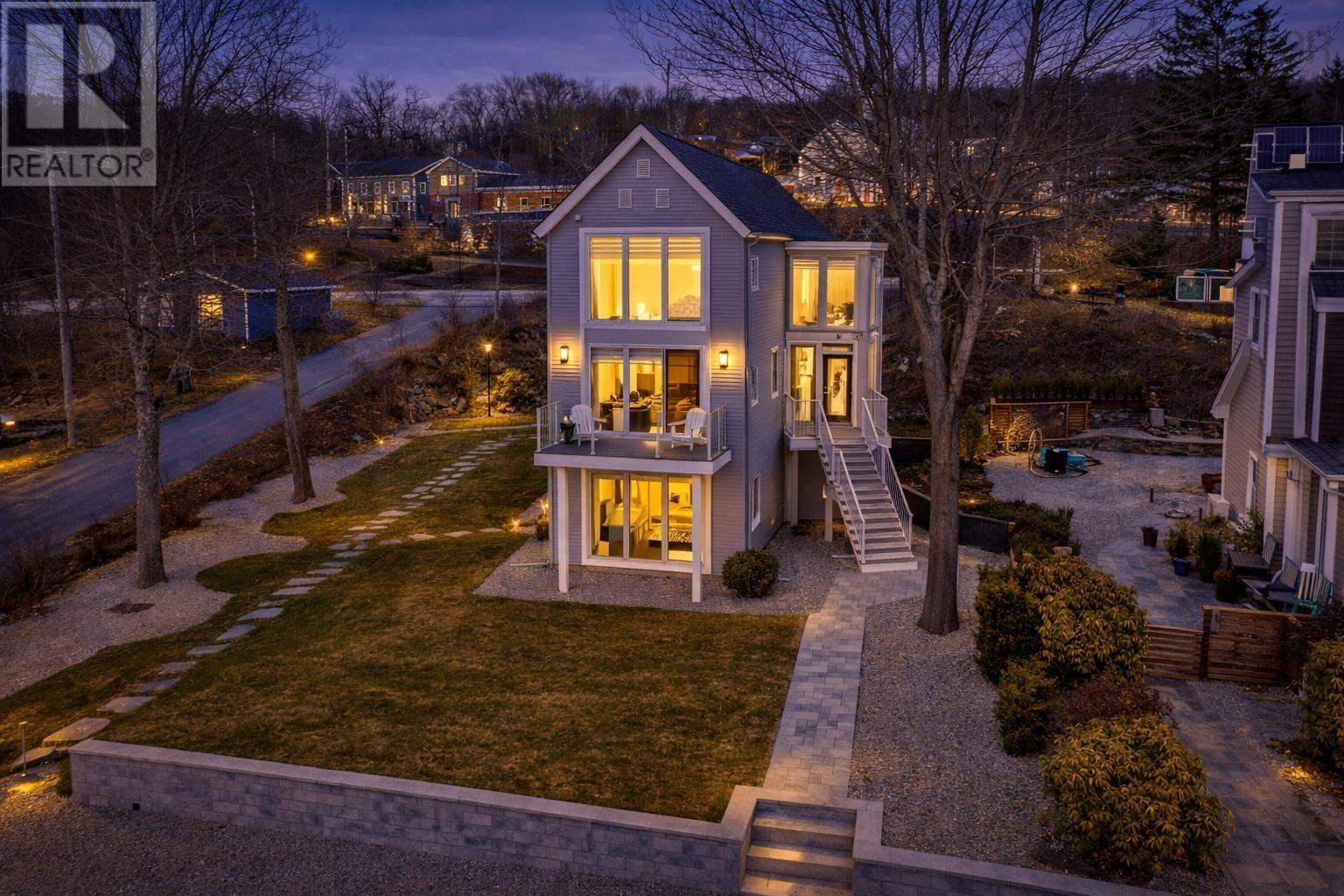 Property 7 of 49 of 15 Shipyard Road