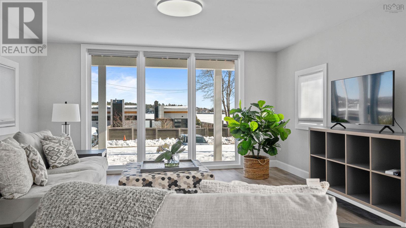 Property 23 of 49 of 15 Shipyard Road